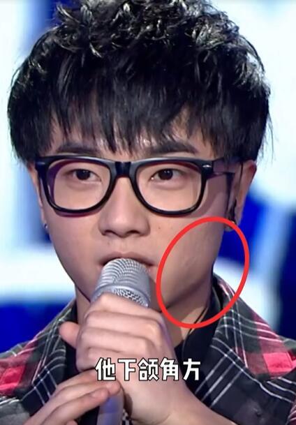 美妆网红晒华晨宇变脸过程质疑其做了3项整容手术，真的不怕被告