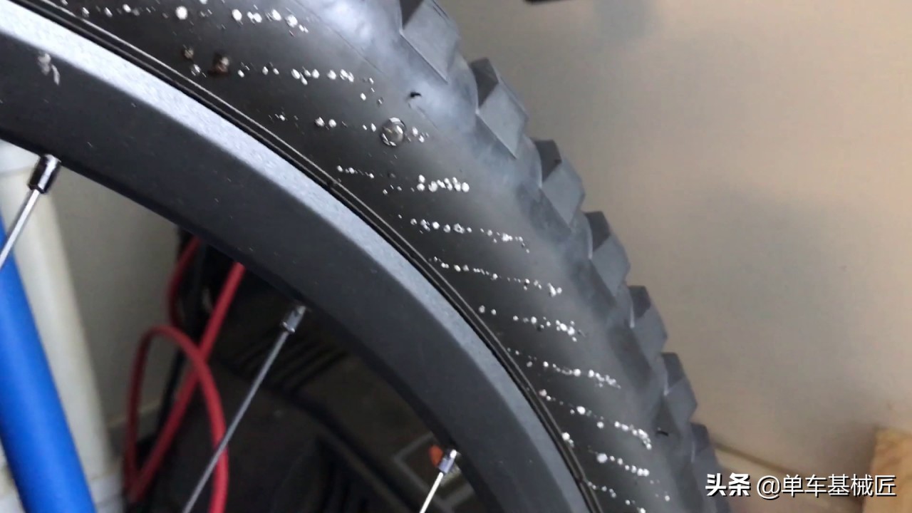自行车真空胎的真实感受,自行车真空胎和非真空胎如何区别