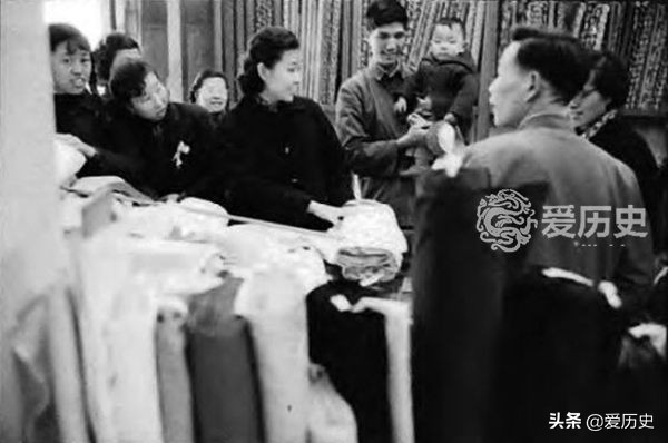 新中国第一家公司,新中国第一百货