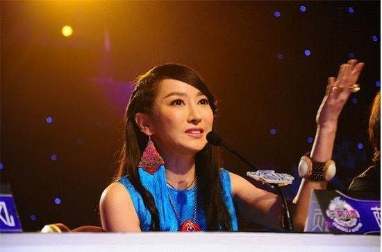 萨顶顶梁博对话,我是唱作人梁博vs萨顶顶