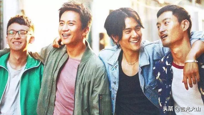 最火爆街头潮牌,美特斯邦威是什么档次的服装