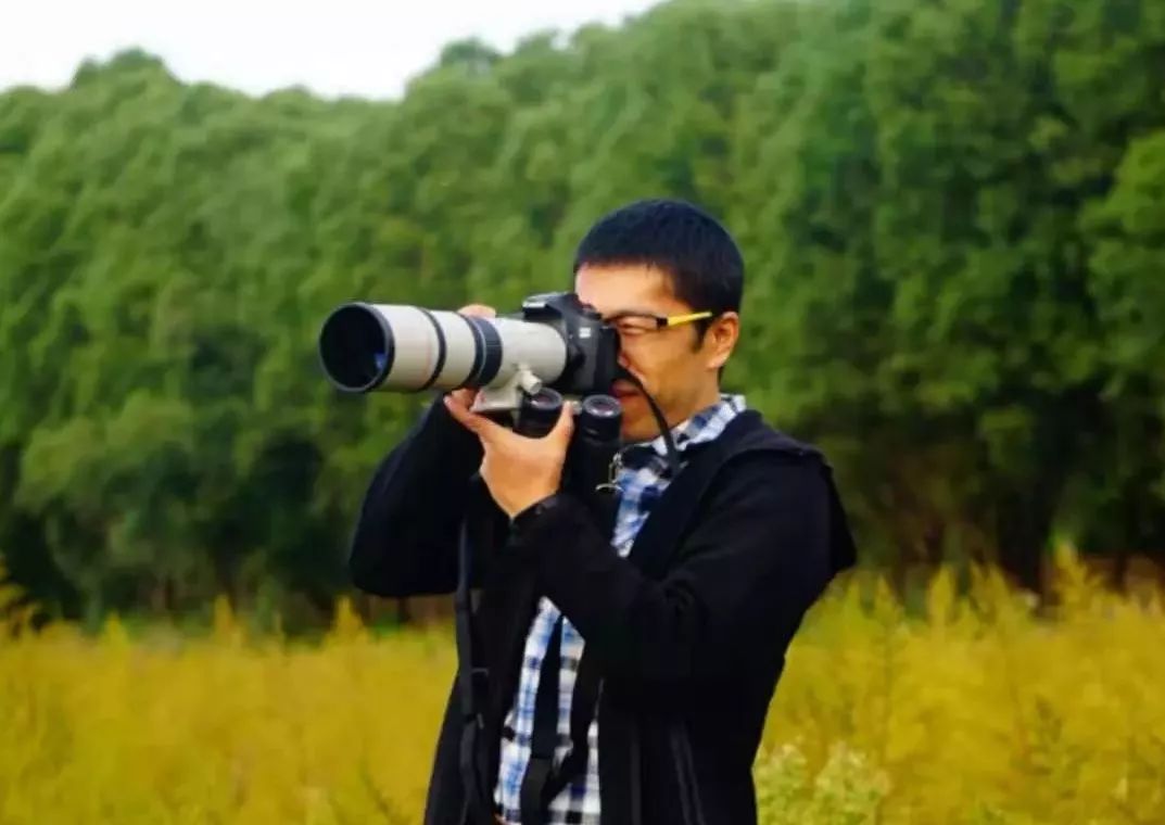 一群博士硕士,动不动“鬼混”到半夜,却干成了件人人称赞的事