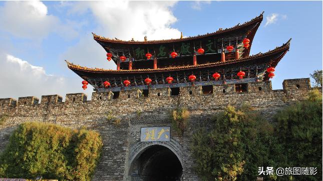 大理和版纳哪个知名度高,大理目前人气