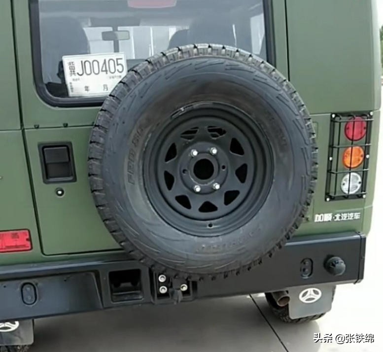 北汽勇士出厂铭牌,北汽新车标曝光