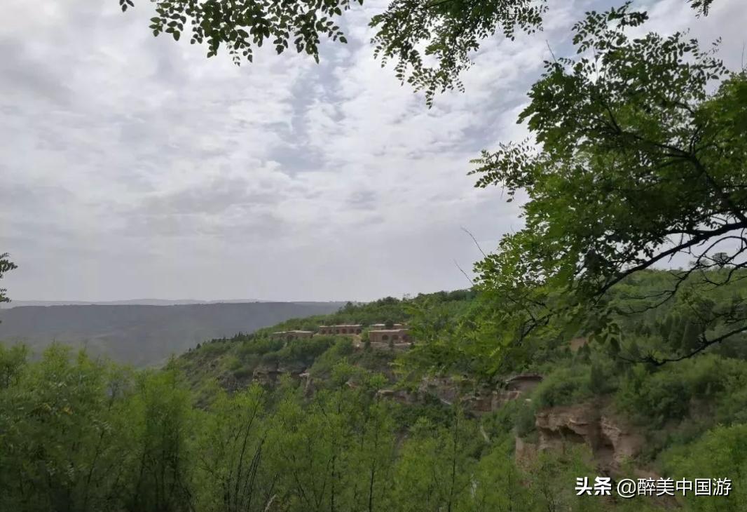 陕西壶口瀑布附近还有哪些景点,壶口瀑布最新视频山西旅游景点