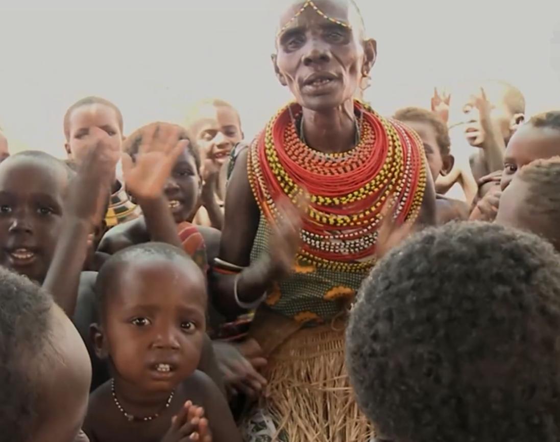 非洲埃尔莫洛部落：每天顿顿都吃鱼，没鱼时就捕杀鳄鱼充饥