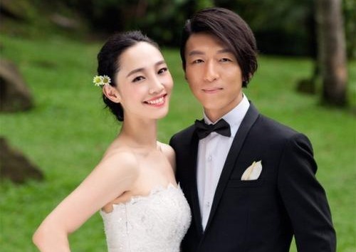 15对明星夫妻离婚官宣文案，大家都相互祝福，只有黄奕破口大骂