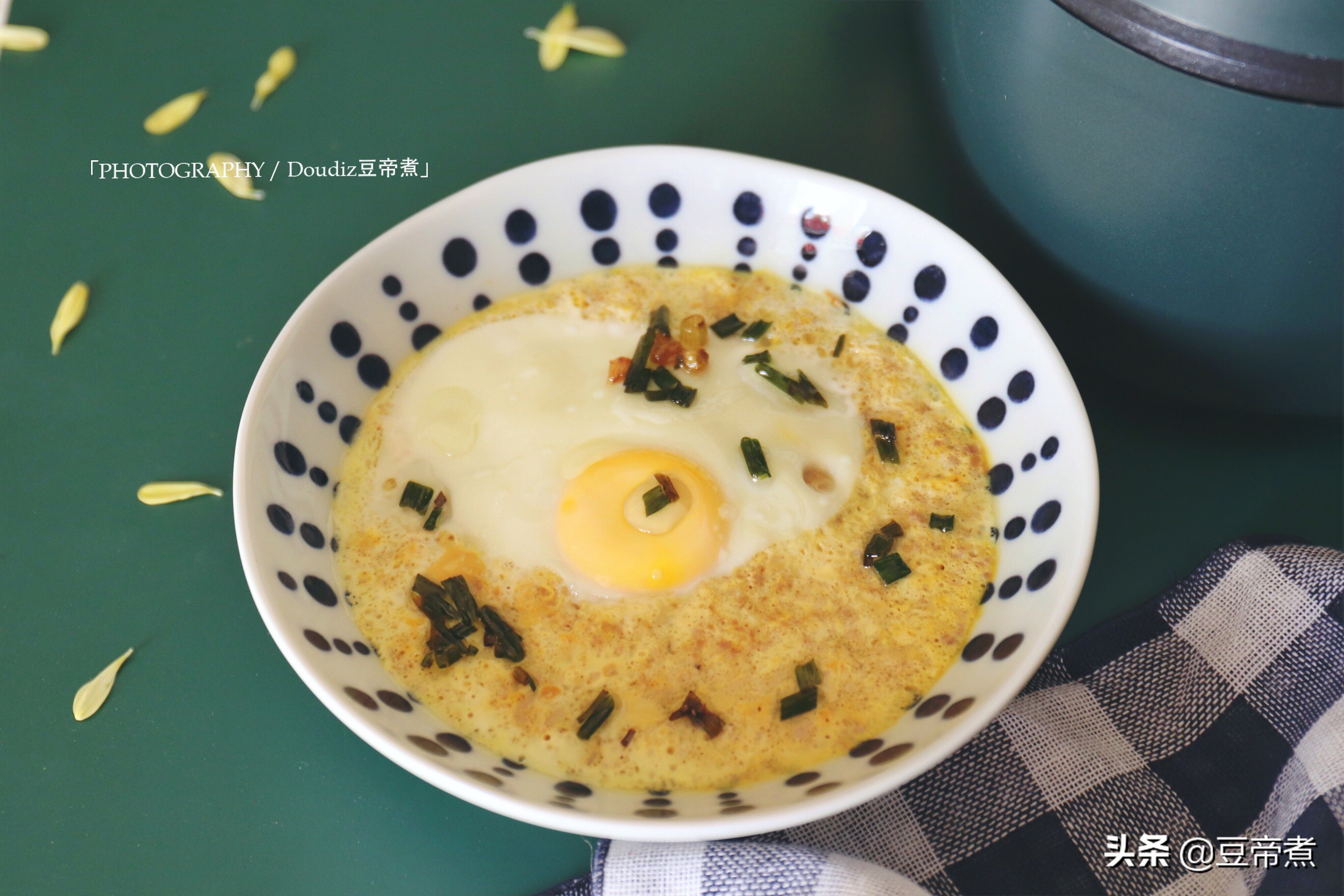 不要再单纯的蒸鸡蛋，营养不够，味道不香，难怪孩子不吃，试试这