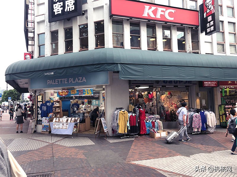 游戏中场景还原,人中之龙7横滨迷宫刷经验