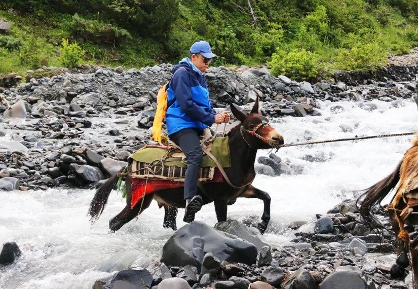 贡嘎山的徒步,贡嘎雪山大环线徒步游记