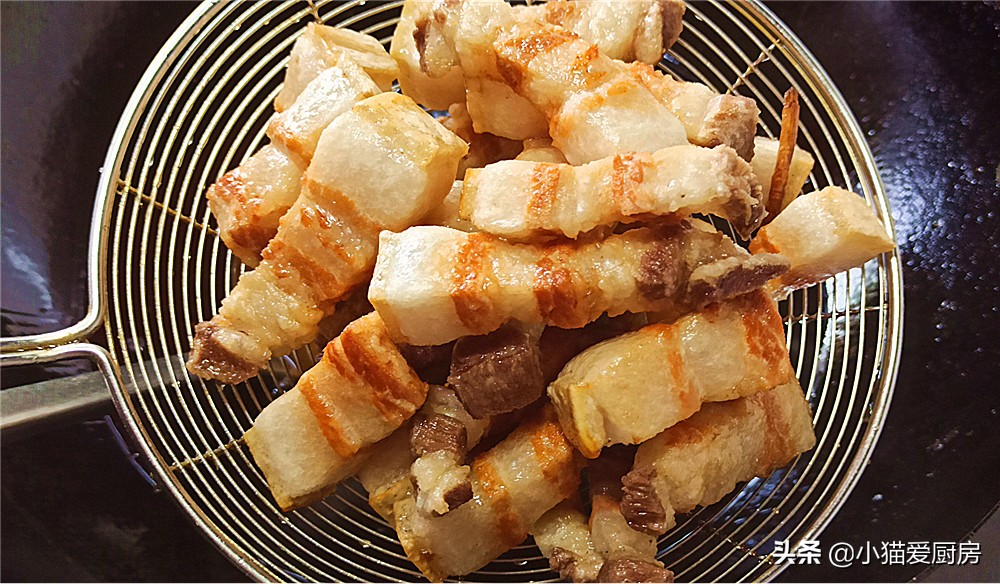 红烧肉这样做肥而不腻软烂入味,红烧肉怎样做的焦香