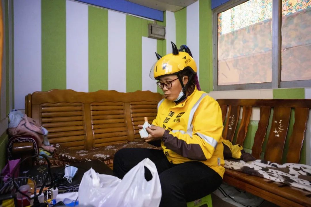 娘子军外卖,深圳外卖娘子军视频