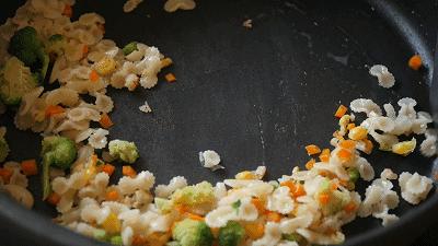 8个月宝宝一日三餐食谱时间表,12个月宝宝辅食三餐做法大全