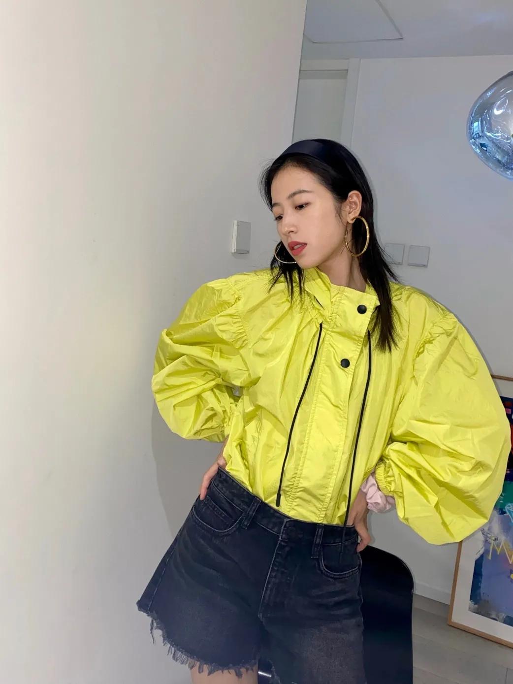 最火的泡泡袖上衣穿搭秋冬,夏天泡泡袖设计感小众上衣