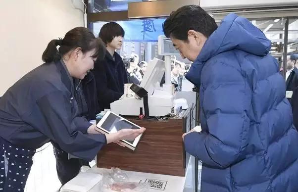 日本的移动支付为什么火不起来,日本惊讶中国移动支付