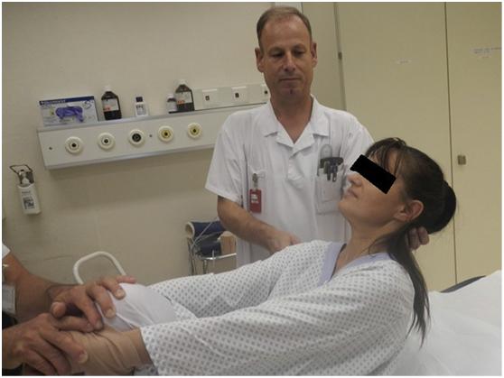 肩膀脱臼自己复位步骤视频,肩膀脱臼怎么自我复位视频