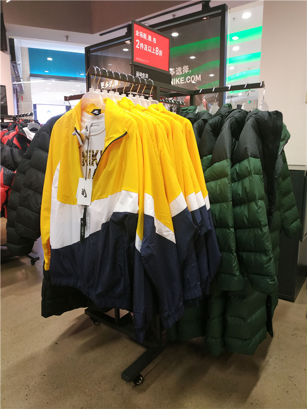 晋江耐克阿迪折扣店,耐克阿迪折扣店的进货渠道在哪儿