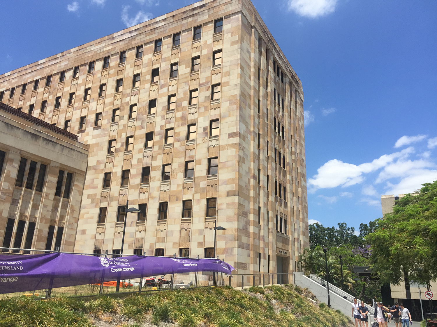 昆士兰大学排名为什么那么高,昆士兰大学为什么这么好