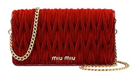 刘雯今年最流行的包,刘雯同款包时尚潮流大牌大容量