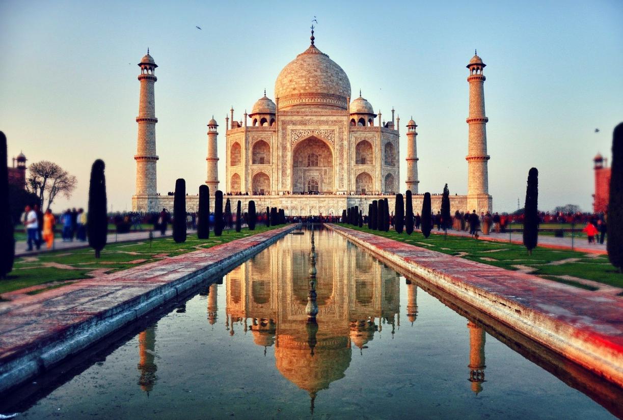 世界十大标志性建筑,除了巴黎圣母院,一座座都是人类的建筑巅峰