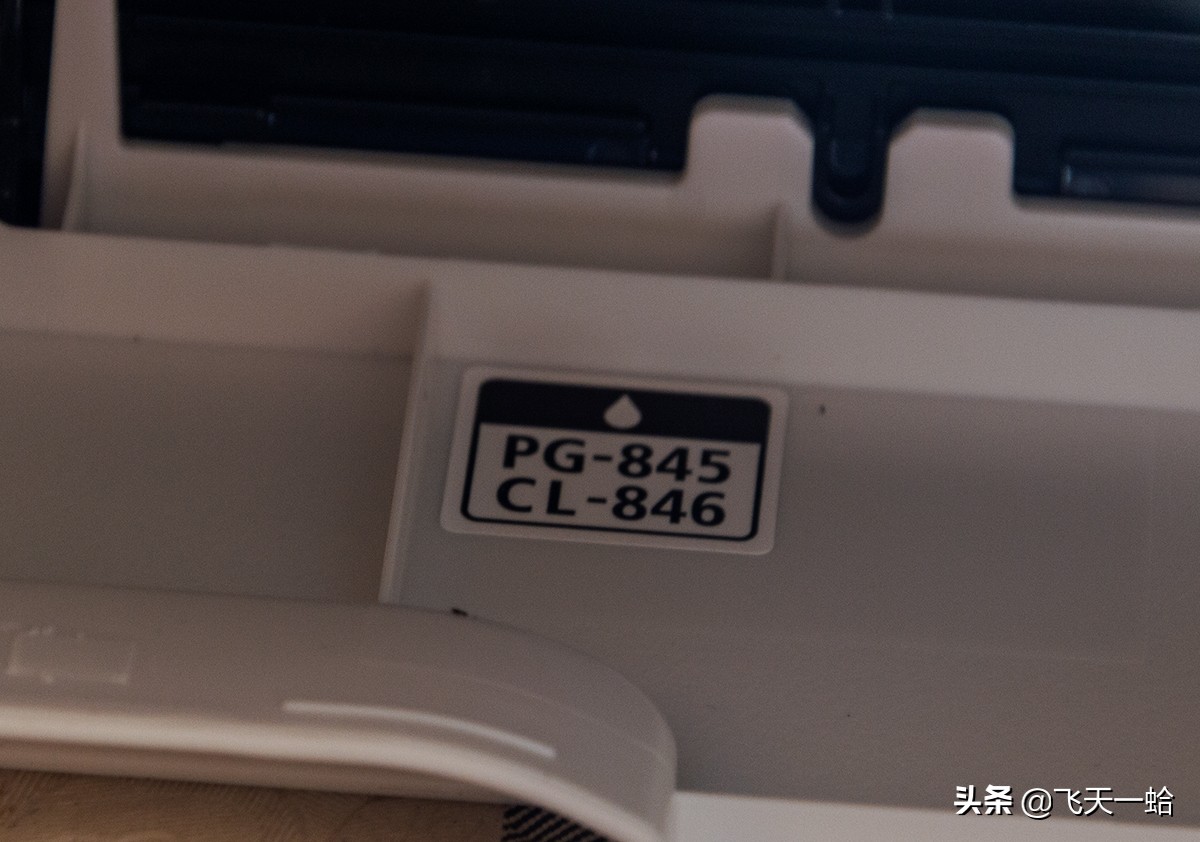 佳能g2820打印机评测,佳能2400打印机换墨盒