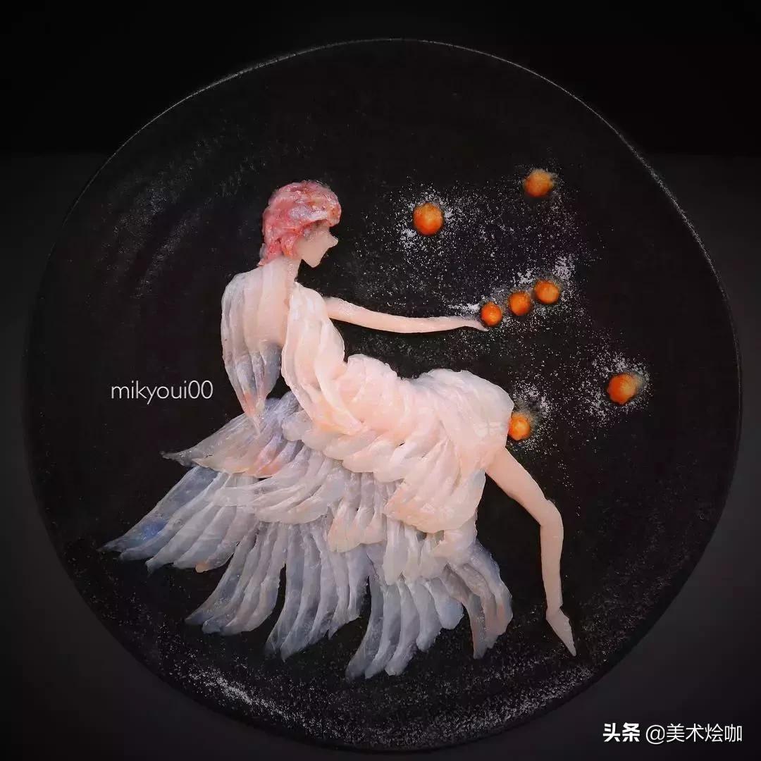 这是家里有矿吗,用三文鱼作画也能美到爆