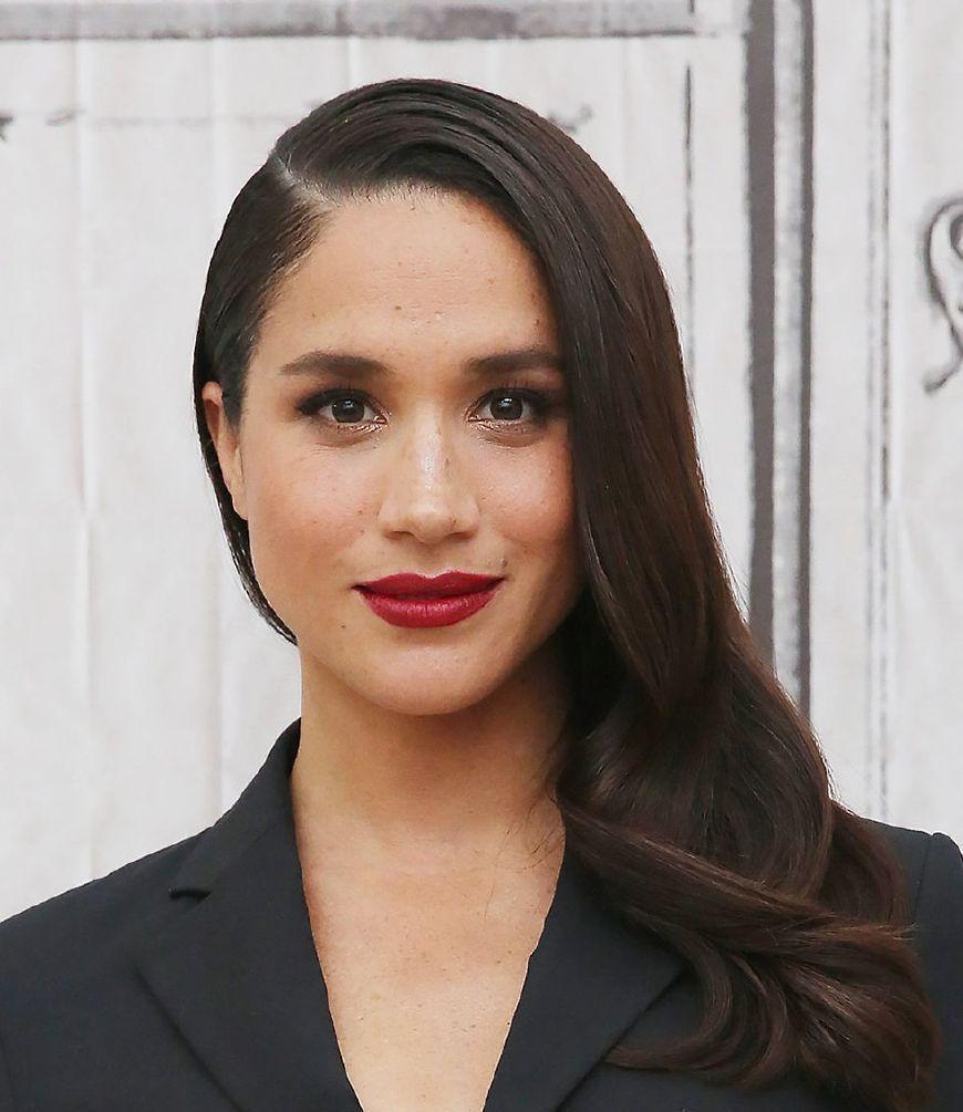 梅根和哈里的这种巨大反差,梅根哈里命运预测