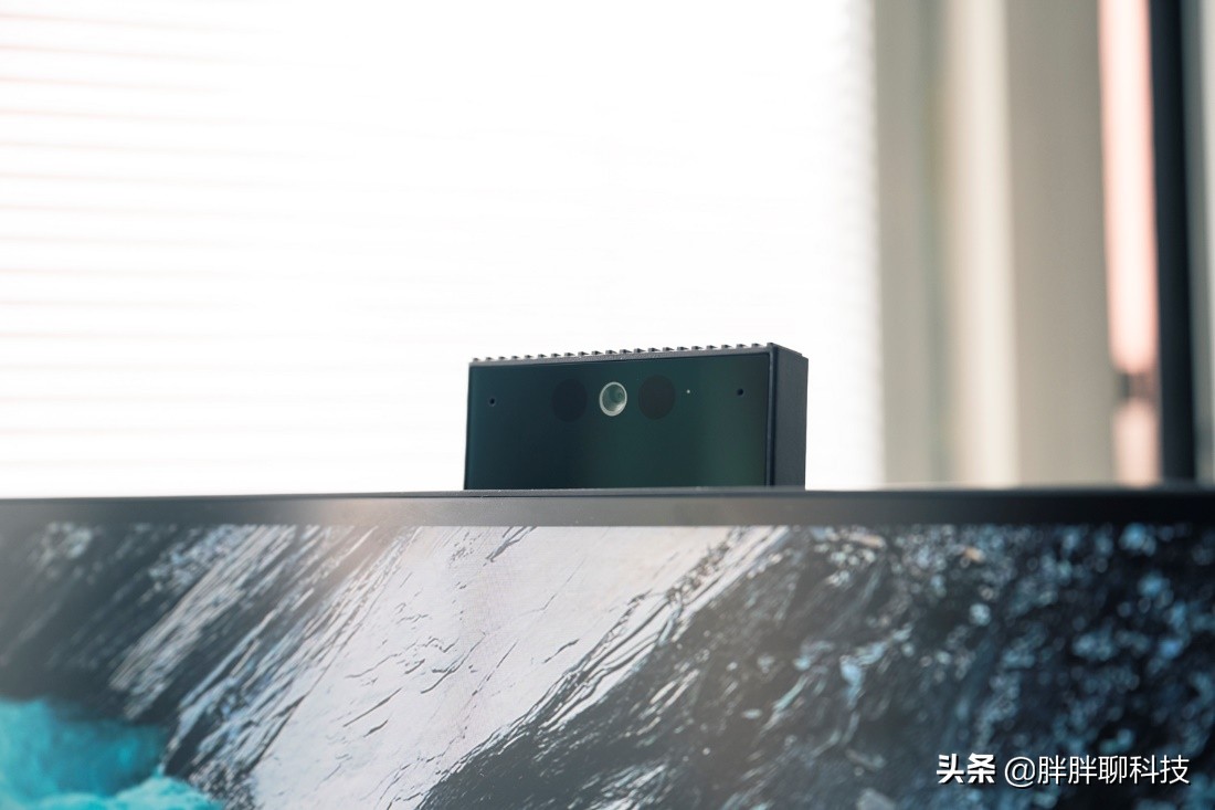 戴尔e2211hb显示器详细评测,戴尔显示器u2717d测评