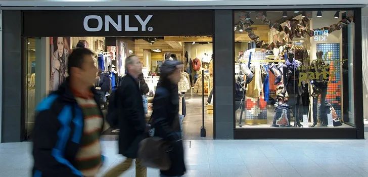 杰克琼斯为什么换风格,杰克琼斯世锦赛卖衣服