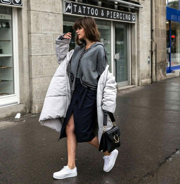 呢子大衣内搭羽绒服,羊毛大衣内搭羽绒服