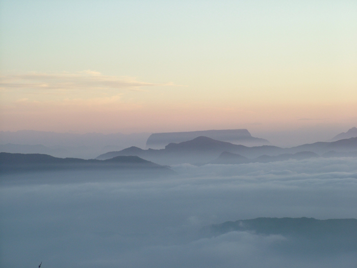 成都去峨眉山乐山大佛旅游攻略,五一峨眉山和乐山大佛穿什么