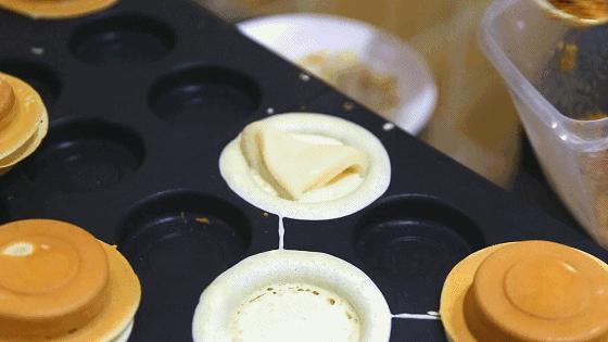 杨家坪大洋百货车轮饼,车轮饼摆摊火爆