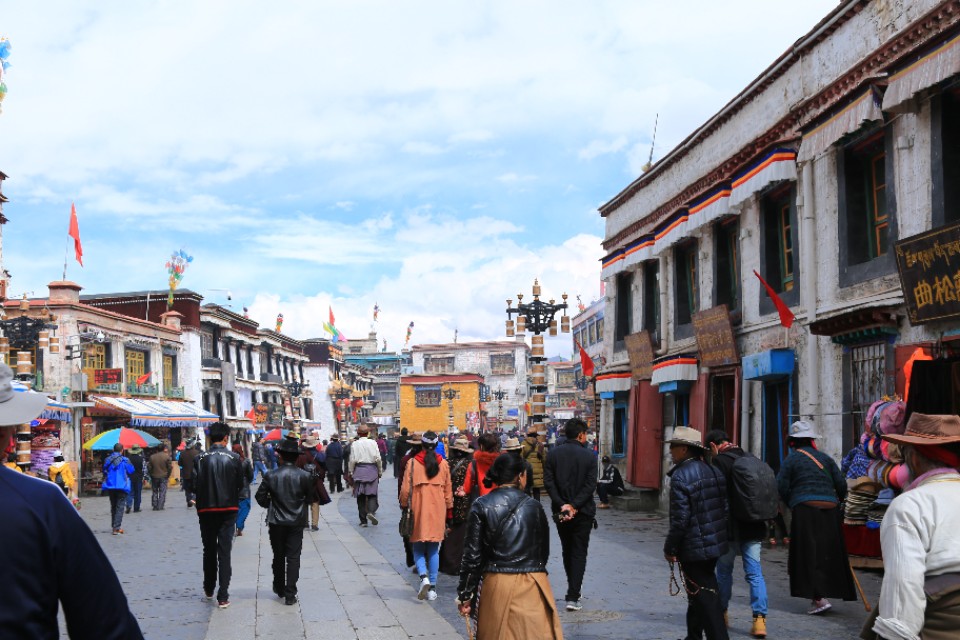 西藏旅游川进青出16天环线攻略,盘点西藏自驾游9条经典线路