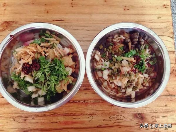 广西桂林阳朔西街小吃天下第一饼,阳朔西街有名小吃