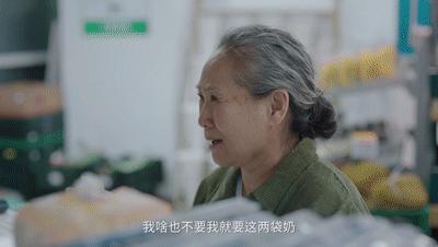 63岁苗侨伟依旧帅气，新剧收视率直达2.2亿！演技“吊打”男主