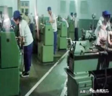 车削中用的卡盘扳手,车床卡盘防护装置