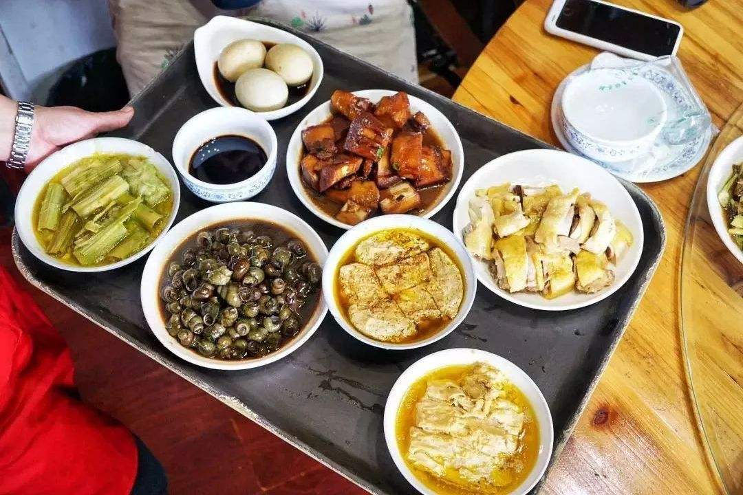 晚餐可以吃太饱吗,晚餐太饱与冠心病