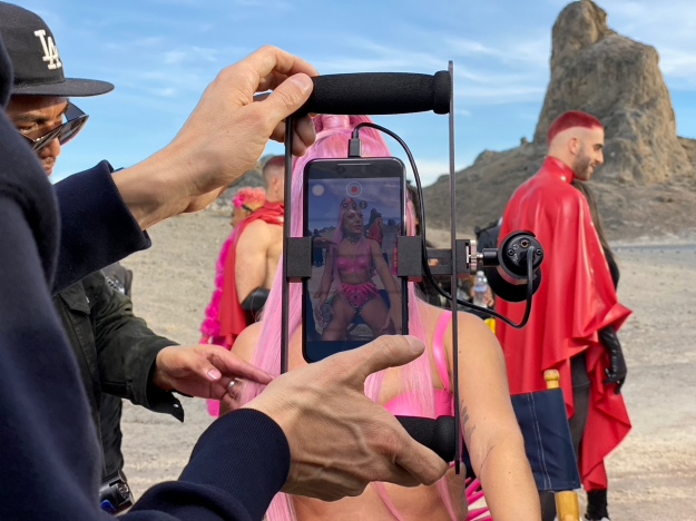 女神卡卡视频,卡卡最新mv图片