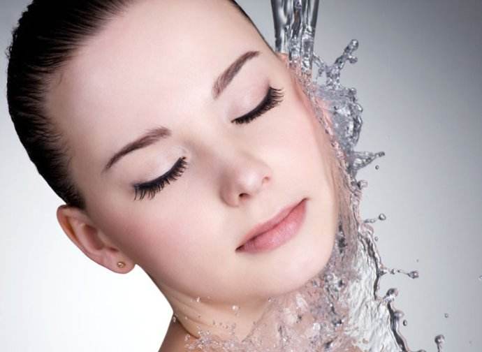 雪肌精纯怡洗颜霜,雪肌精净透光洗颜霜