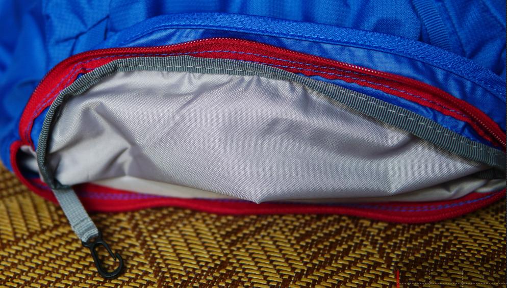 再也不怕背包被汗湿了：多特福特拉26L户外背包评测