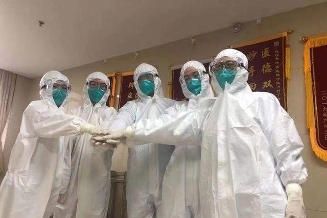 谁能帮助负债累累的人,谁可以帮助负债人翻身上岸