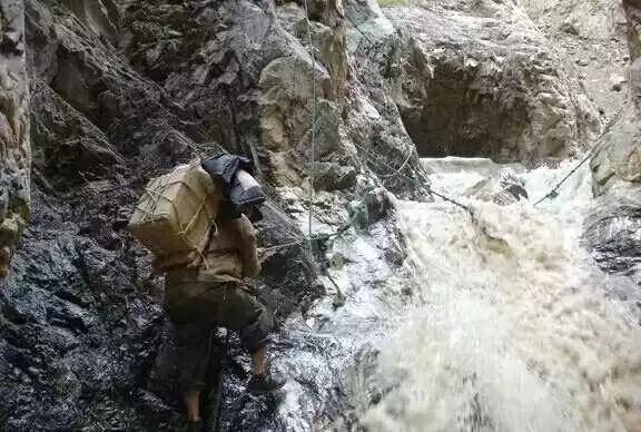 讲解一下和田玉籽料的视频,怎么看和田玉是哪里的料