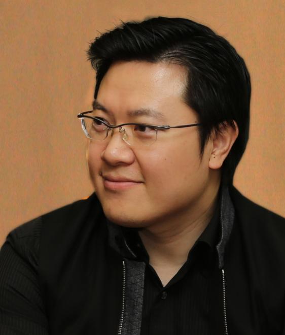 低调的东莞女富豪：卖尼龙裤起家，玩转地产，培养女婿当接班人