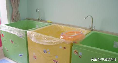 开一家婴儿游泳馆怎么设计,儿童游泳馆开业门头布置