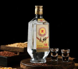 四川排名前十的浓香型白酒,四川最好喝的白酒是什么酒