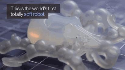 用橡皮泥做小型的机器人,怎么用橡皮泥做战斗机器人