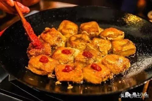 杜泽老街美食,故乡月火腿月饼