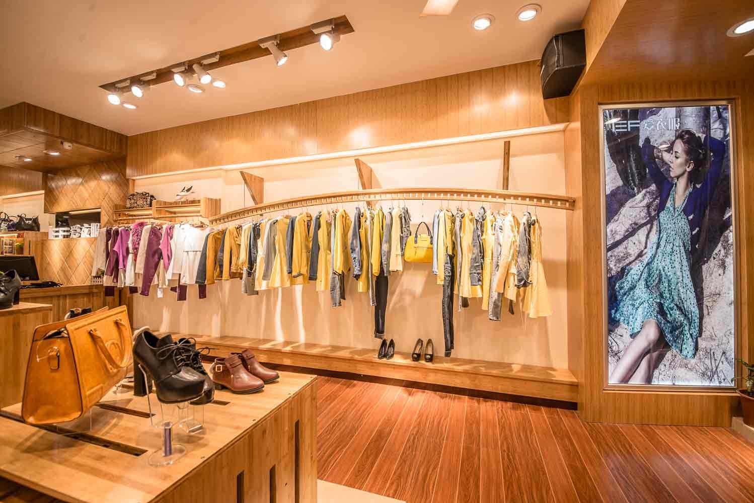 品牌服装加盟店排行榜爱依服,女装爱依服加盟连锁店