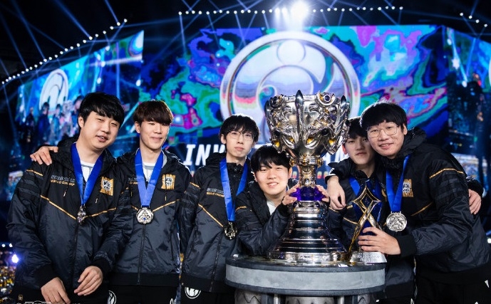 aj英雄联盟联名多少钱,英雄联盟aj鞋什么时候出