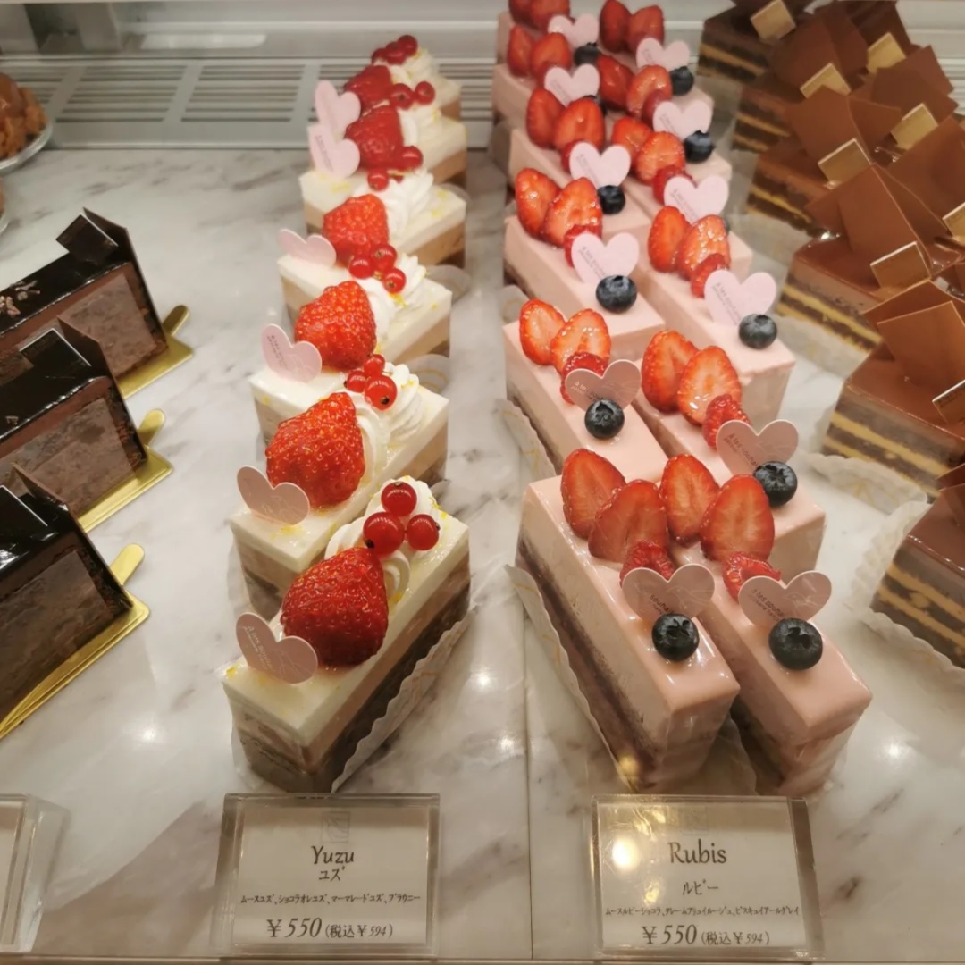 日式甜品店都有哪些,东京排名第一的寿司店